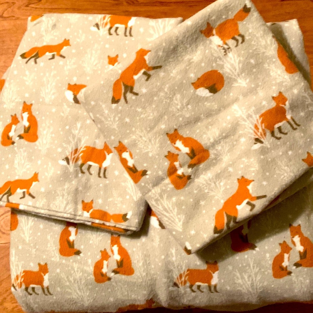 MARTHA STEWART full sized Fox flannel sheet set